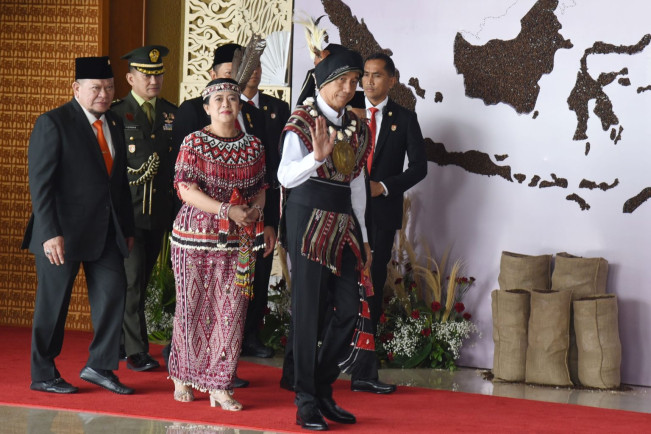 Bukan Lurah atau Ketum Parpol, Jokowi: Saya Presiden Republik Indonesia!