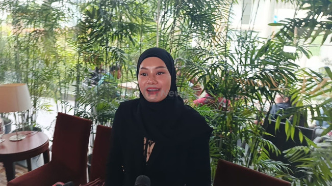 Kebawa Peran Main Film Bareng, Dinda Hauw Akui Suka Ngegas pada Rey Mbayang