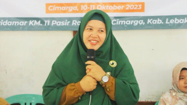 Ulama Asal Depok Beri Hadiah Umroh Kepsek SMAN 1 Cimarga yang Tampar Murid Merokok