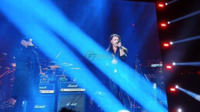 Dino Jelusick Hentak GBK di Konser Dewa 19 featuring All Stars 2.0, Bawakan Lagu Arjuna Dalam 2 Bahasa