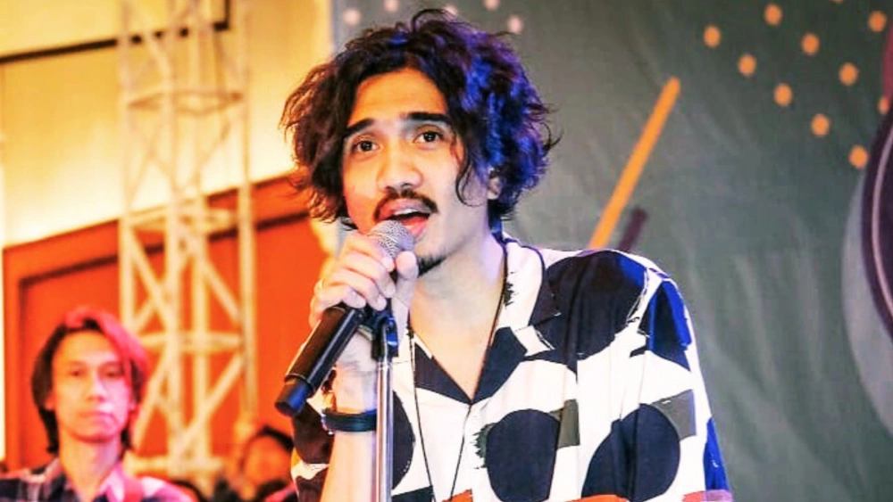 Duta Sheila On 7 Hebohkan Jamaah Masjid Saat Salat Jumat di Yogyakarta