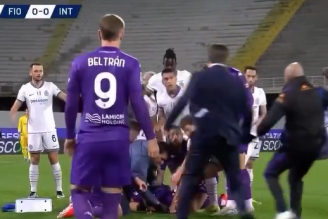 Momen Memilukan Edoardo Bove Kolaps di Lapangan, Laga Fiorentina vs Inter Ditunda