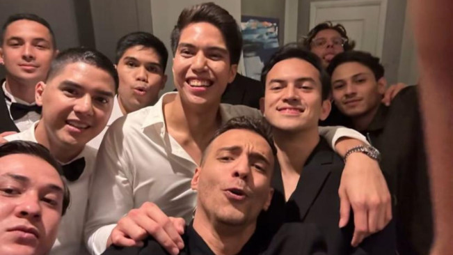 El Rumi Rangkul Rizky Nazar di Nikahan Al Ghazali, Netizen Malah Cari Syifa Hadju!