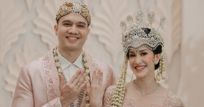 Elma Mantan Pacar Kevin Aprilio Resmi Menikah dengan Ihsan Fadlur