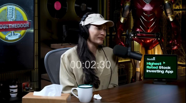 Bikin Kaget, Erika Carlina Akui Hamil 9 Bulan di Luar Nikah