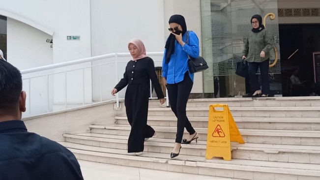 Alasan Erin Tak Hadiri Sidang Cerai dengan Andre Taulany