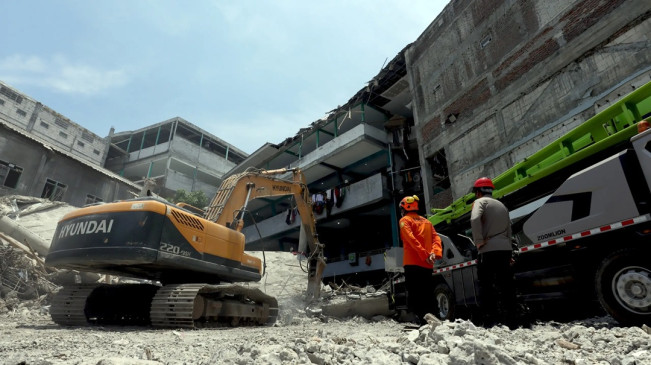 63 Jenazah Dievakuasi, BNPB Pastikan Seluruh Korban Ponpes Al Khoziny Sidoarjo Telah Ditemukan