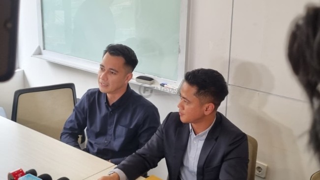 Eza Gionino Beberkan Kronologi Rumah Tangganya yang Kini di Ujung Tanduk