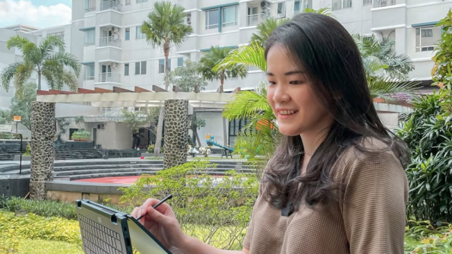 Felicia Putri Tjiasaka: Dari 100 Juta di Usia 20 hingga Mengawal Korban Gagal Bayar