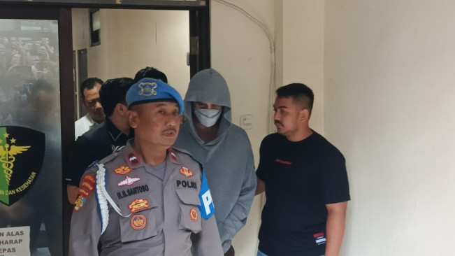Alasan Klasik Fachri Albar Pakai Narkoba