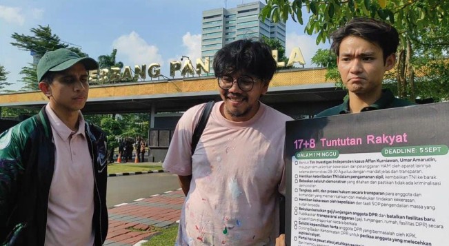 Besok, Ferry Irwandi Desak DPR Putuskan Soal 17+8 Tuntutan Rakyat