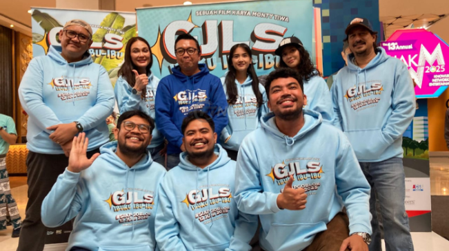 Para pemeran film komedi GJLS Ibuku Ibu-Ibu. [FTNews.co.id/Selvianus Kopong Basar]