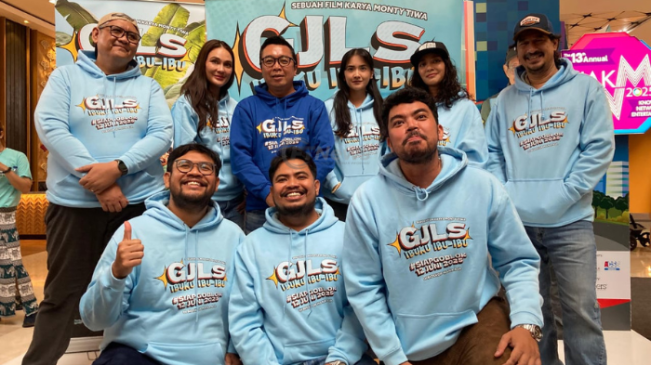 Para pemeran film komedi GJLS Ibuku Ibu-Ibu. [FTNews.co.id/Selvianus Kopong Basar]