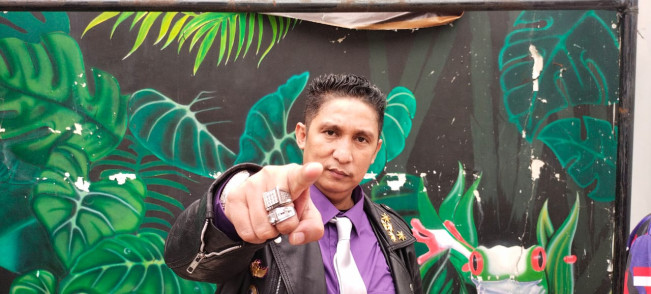 Dipecat KAI, Firdaus Oiwobo Pamer Gepokan Duit: Cuma Duit Bensin