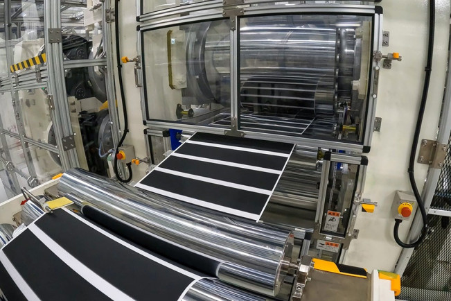 Honda Resmikan Lini Produksi Komponen Baterai Solid-State di Jepang