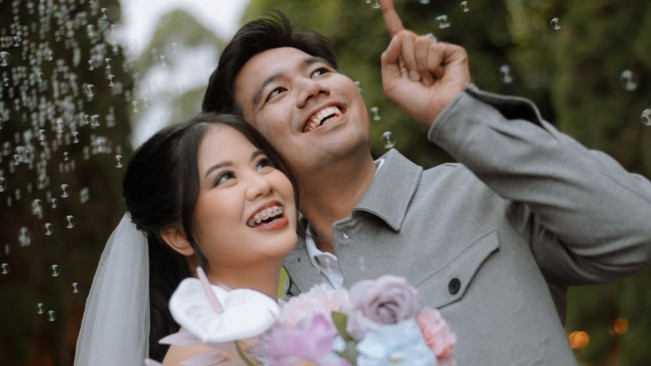 Frans Faisal, Kakak Fuji Resmi Menikah dengan Indah Tri Pertiwi