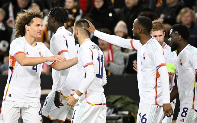 Belgia Paksa "Panser" Jerman Menyerah