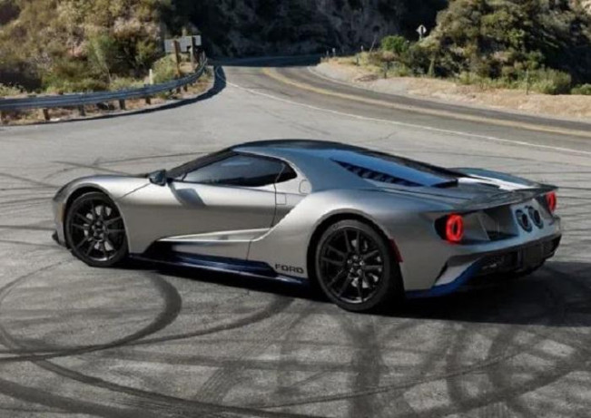 Alasan Ford untuk Produksi Terbatas Mobil Edisi GT LM