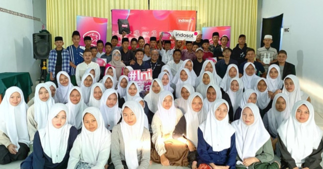 Tingkatkan Potensi Generasi Muda di Dunia Digital, Tri Persembahkan Kuota Internet dari Pelanggan Setia