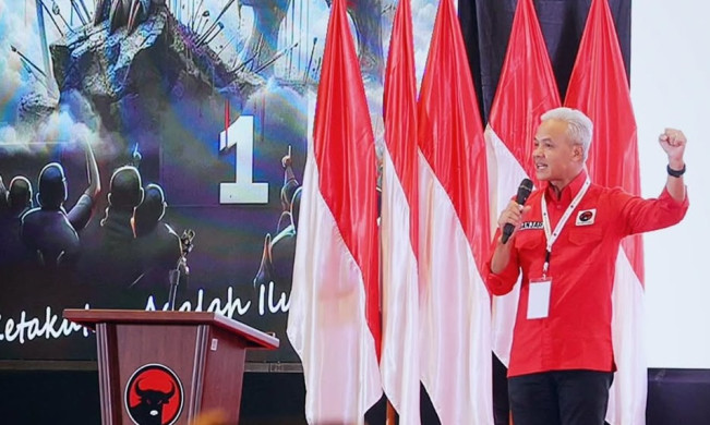 Soal Isu Ijazah Jokowi Palsu, Ganjar Pranowo Tak Tertarik Komentari