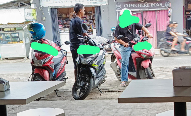 Momen Lebaran, Parkir Sekitar Bandung Zoo Dipatok Harga Rp 10.000