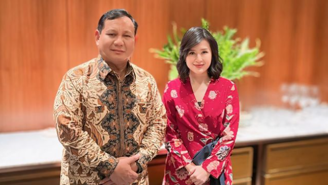 Momen Grace Natalie Disuruh Bagi-bagi Topi Sama Ahmad Riza Patria Viral, Warganet Kompak Cengengesan