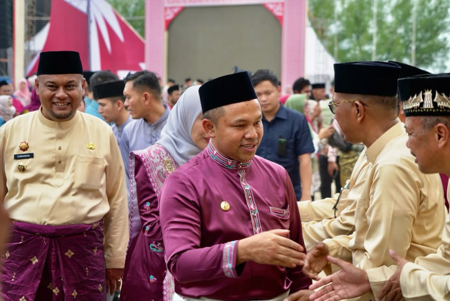 Gubernur Riau Abdul Wahid. [Instagram]