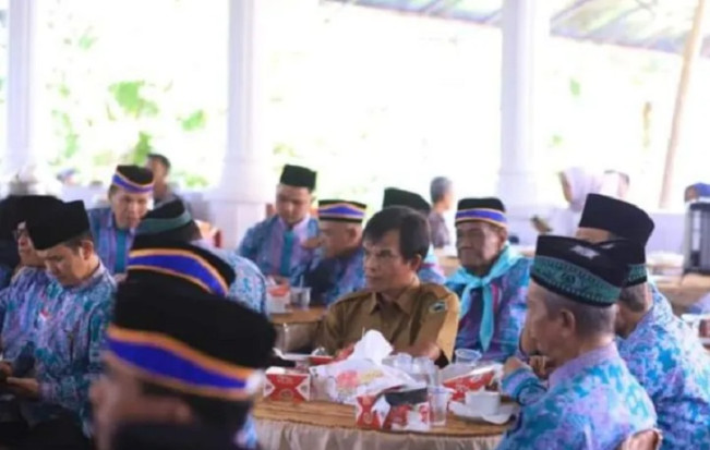 Sidak Timwas Haji, DPR Temukan 1 Kamar Isi 5 Jamaah