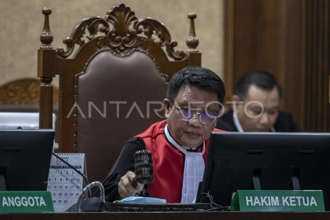 Intip Garasi Hakim Rianto Adam Pontoh, Motornya Sudah 10 Tahun
