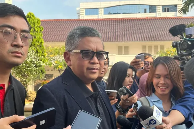 Ini Reaksi Santai Sekjen PDIP Soal Partainya Ditinggalkan dalam Pilkada Jakarta