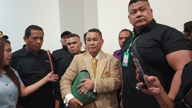 Hotman Paris Punya Panggilan 'Sayang' untuk Razman Arif Nasution di Sidang Pencemaran Nama Baik