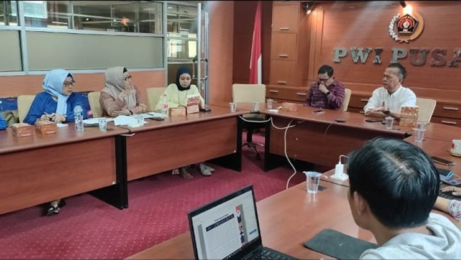 Peringati HUT IKWI, PWI Pusat Gelar 'Fun Walk 2023'