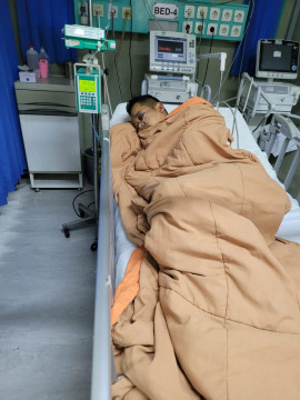 Eks Jaksa KPK Alami Kecelakaan Saat Lari Pagi, Kini Dirawat di RS