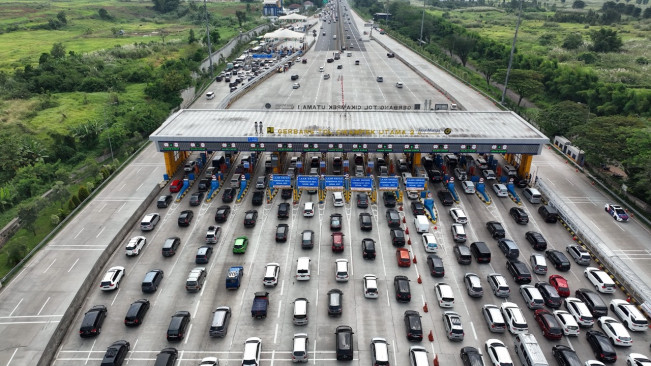 Jasa Marga: 5.068 Kendaraan Per Jam di GT Utama Tol Trans Jawa