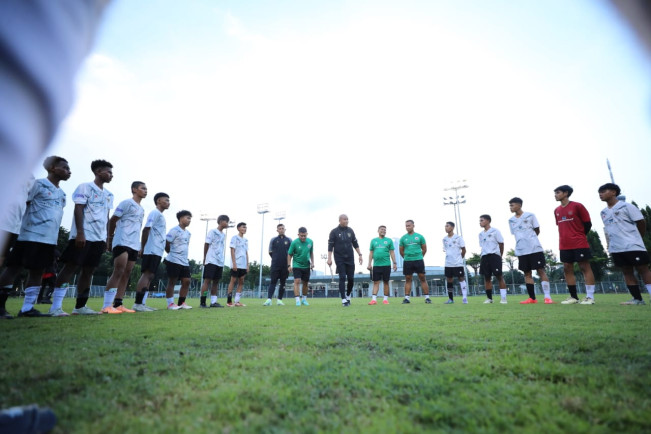 Nova Arianto Tak Puas dengan Fisik Tim U-16 Tahap Pertama