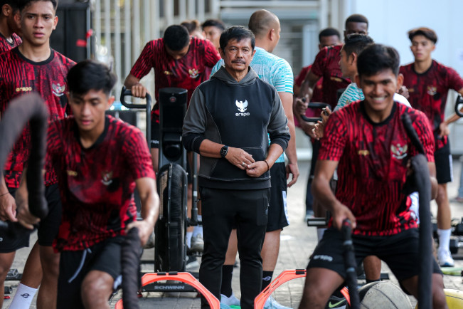 Latihan Kekuatan Garuda Muda Dilatih Bak Marinir