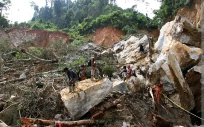 Korban Meninggal Longsor Tambang Solok Bertambah Jadi 12 Orang