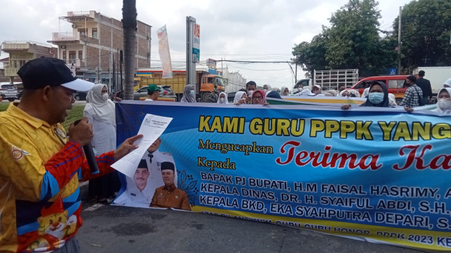 Guru Hasil Seleksi PPPK Langkat Demo Polda Sumut, Minta Pembatalan Status Tersangka