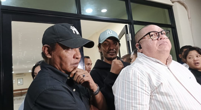 Nggak Terima Dibilang Tukang Semir Keluarga Vadel Badjideh Laporkan Nikita Mirzani