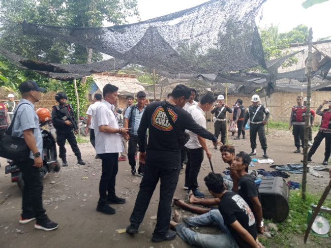 Sat Brimob Polda Sumut Gerebek Kampung Judi-Narkoba di Deli Serdang dan Langkat, Ini Hasilnya