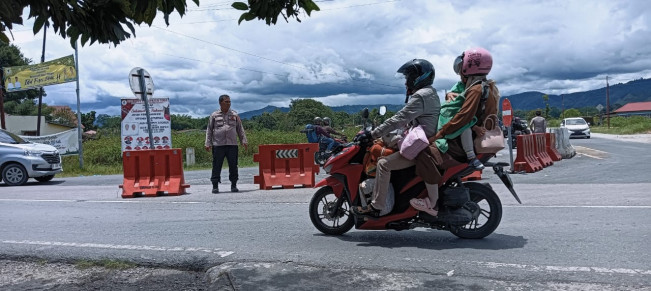 H+5 Lebaran, Volume Kendaraan di Sekitar Danau Toba Terpantau Ramai