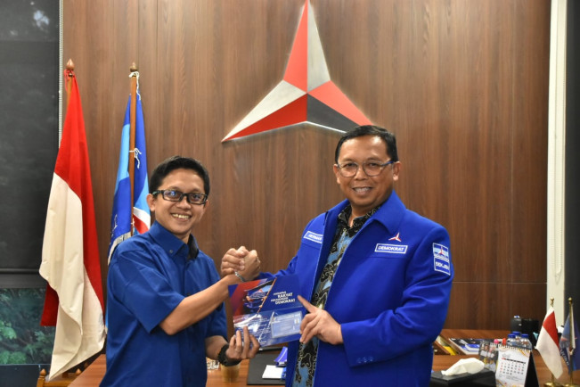 Pengusaha dan Politisi Gabung Demokrat, Sekjen Herman Khaeron: Bukti AHY Dipercaya Masyarakat!