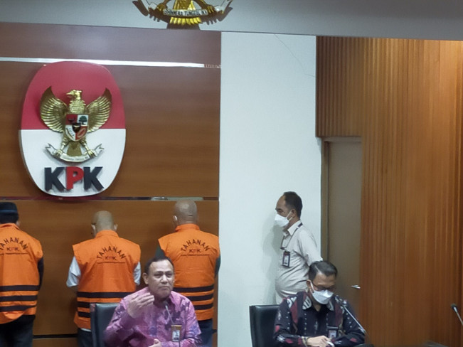 Rahmat Effendi dan Kroninya Ditahan di Lokasi Berbeda