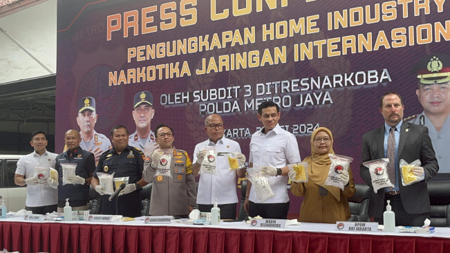Home Industri Pil PCC di Bogor Beroperasi 6 Bulan, Kamuflase Jadi Bengkel