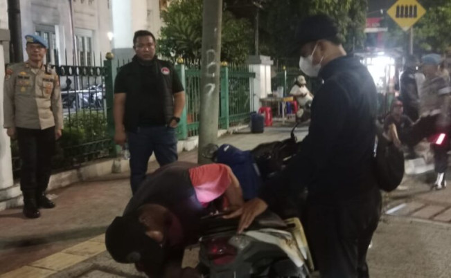 Bawa Ganja, Dua Remaja Diringkus Saat Operasi Cipta Kondisi