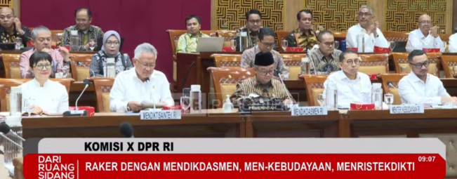 DPR Nilai Peraturan Menteri Terdahulu Tak Sinkron Dengan Undang-Undang : Silakan Kalau Tidak Senang