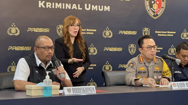 CN, Artis FTV Penuhi Panggilan Polisi Terkait Film Asusila