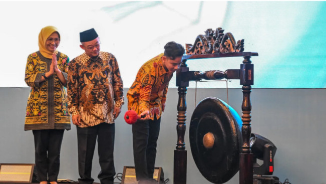 Sentil Nadiem Makarim, Gibran Curhat Suratnya Tak Direspon