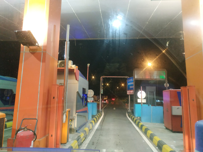 Cikopo-Palimanan Lancar, Tak Ada Antrean Kendaraan di Gerbang Tol