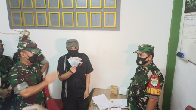 Tinjau BLT Migor di Kebun Jeruk, Pangdam Jaya: Kita Sasar 1.650 Penerima